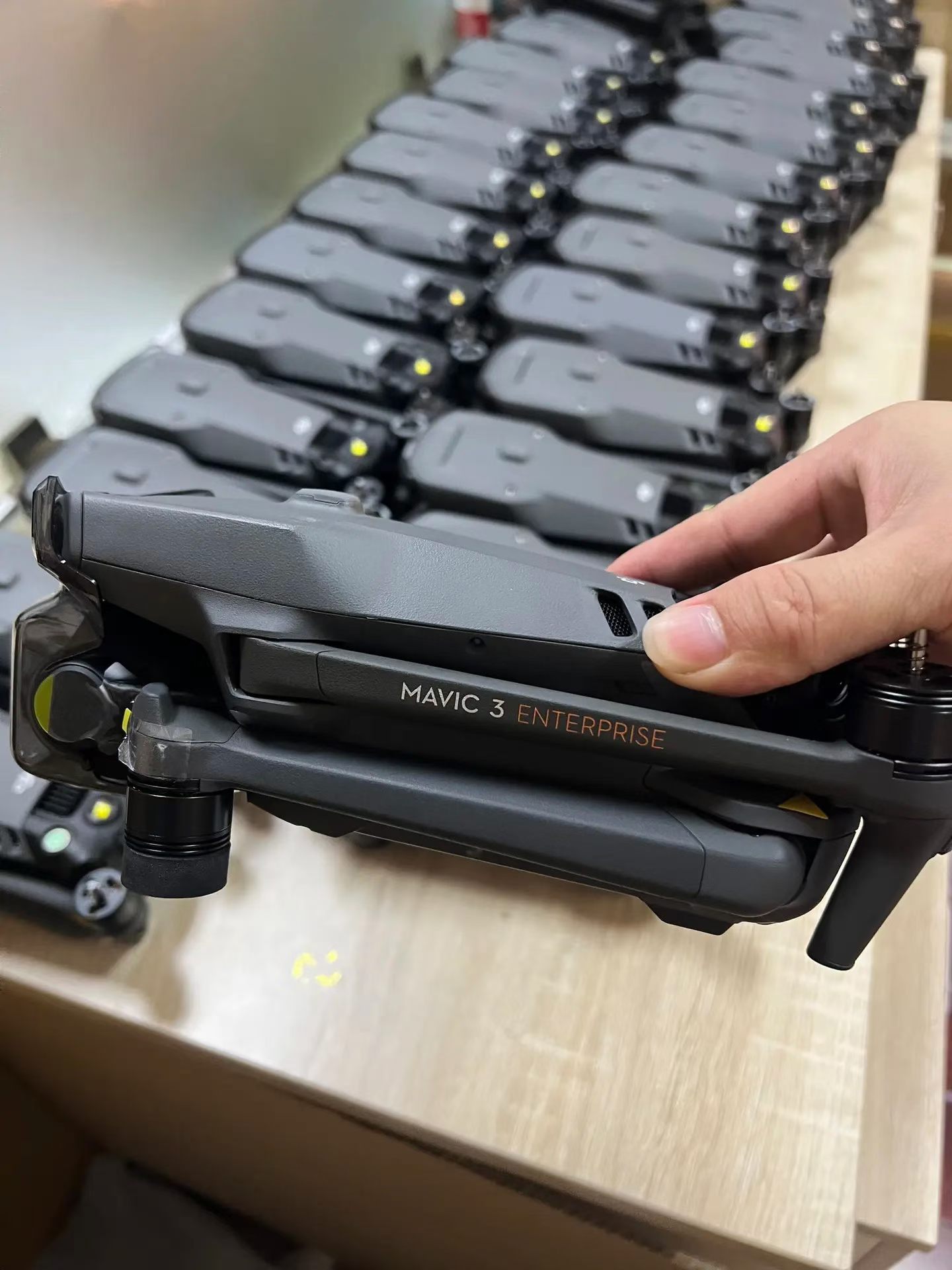 DJi matrice 4T drop shipping professional drones supplier